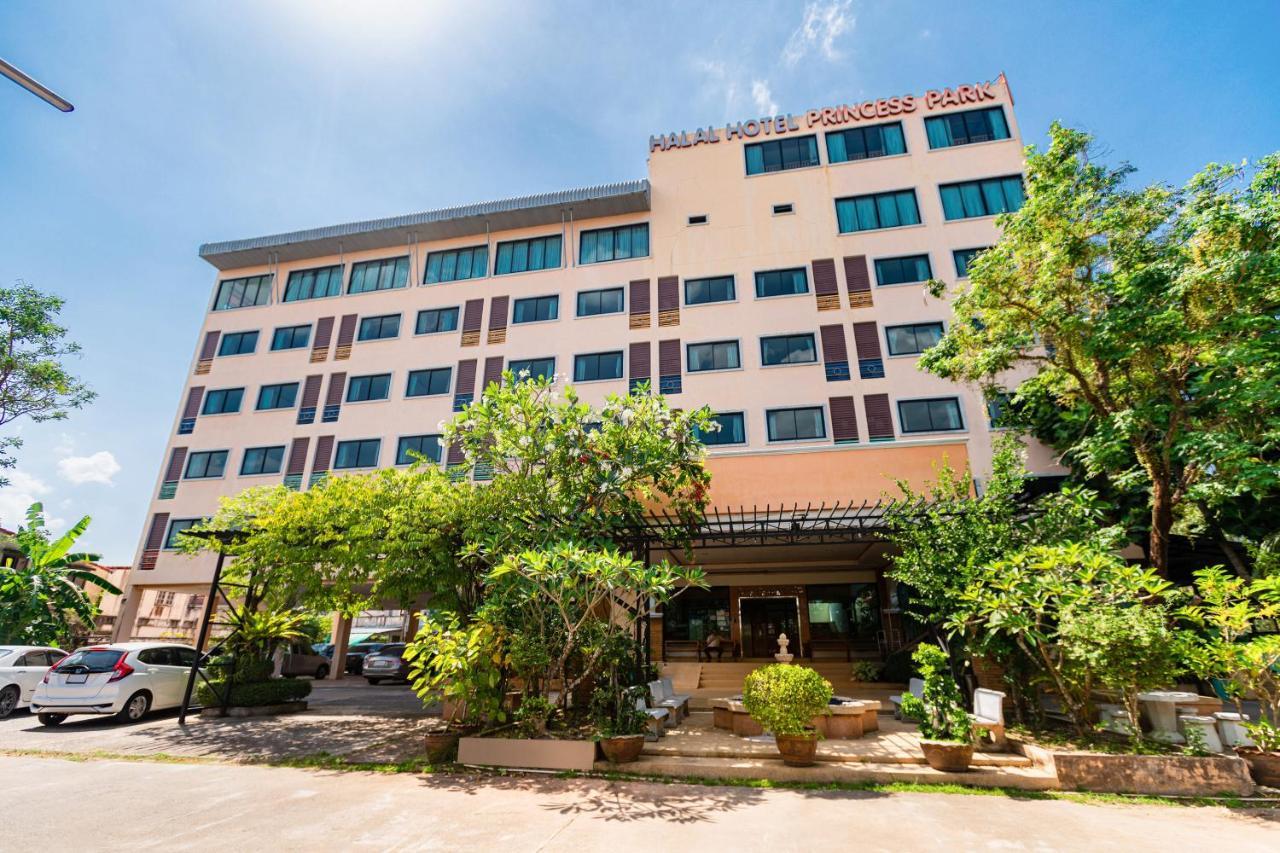 Princess Park Hotel Surat Thani Exterior photo